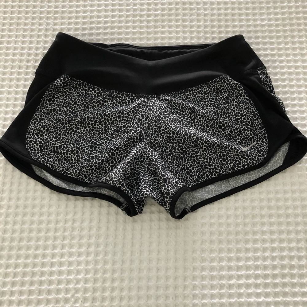 Nike dry fit short size XS